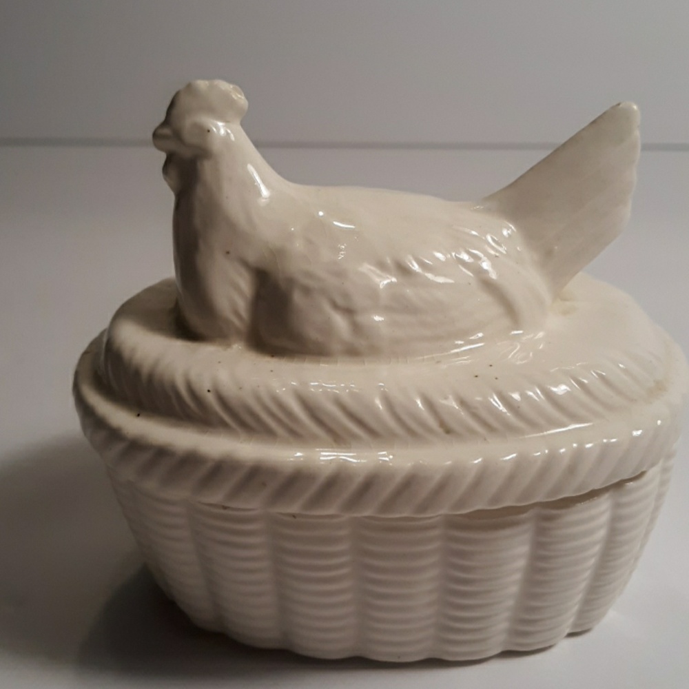 Vintage 3.75" long Chicken on a Basket